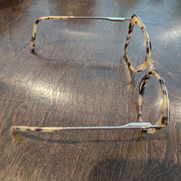 Dorothy EyeBuyDirect Cat-Eye Tortoise Ivory Glasses - Picture 3 of 5